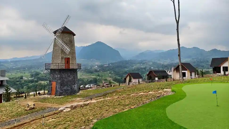 Gerbang pintu masuk utama